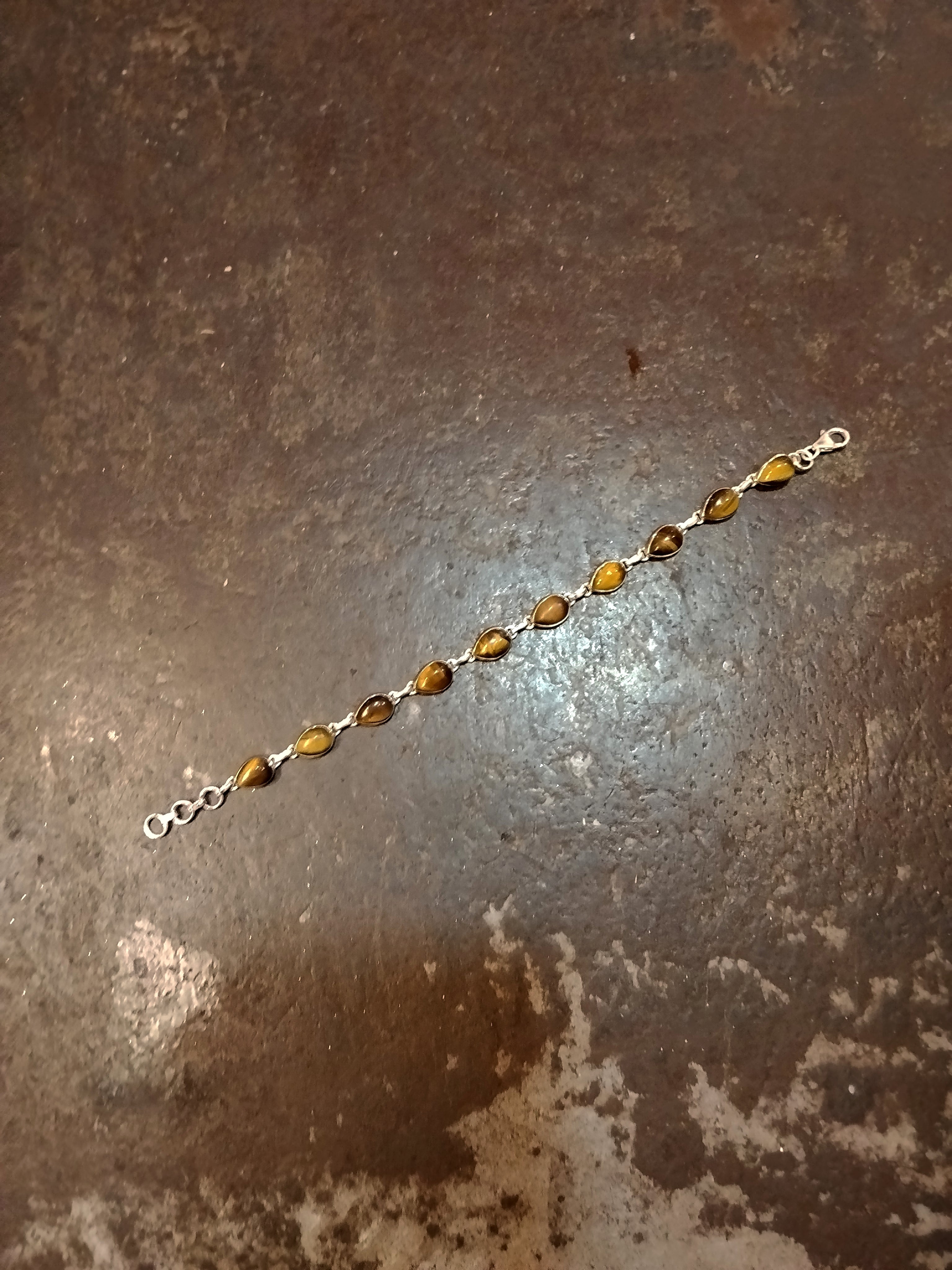Bracciale argento pietra goccia