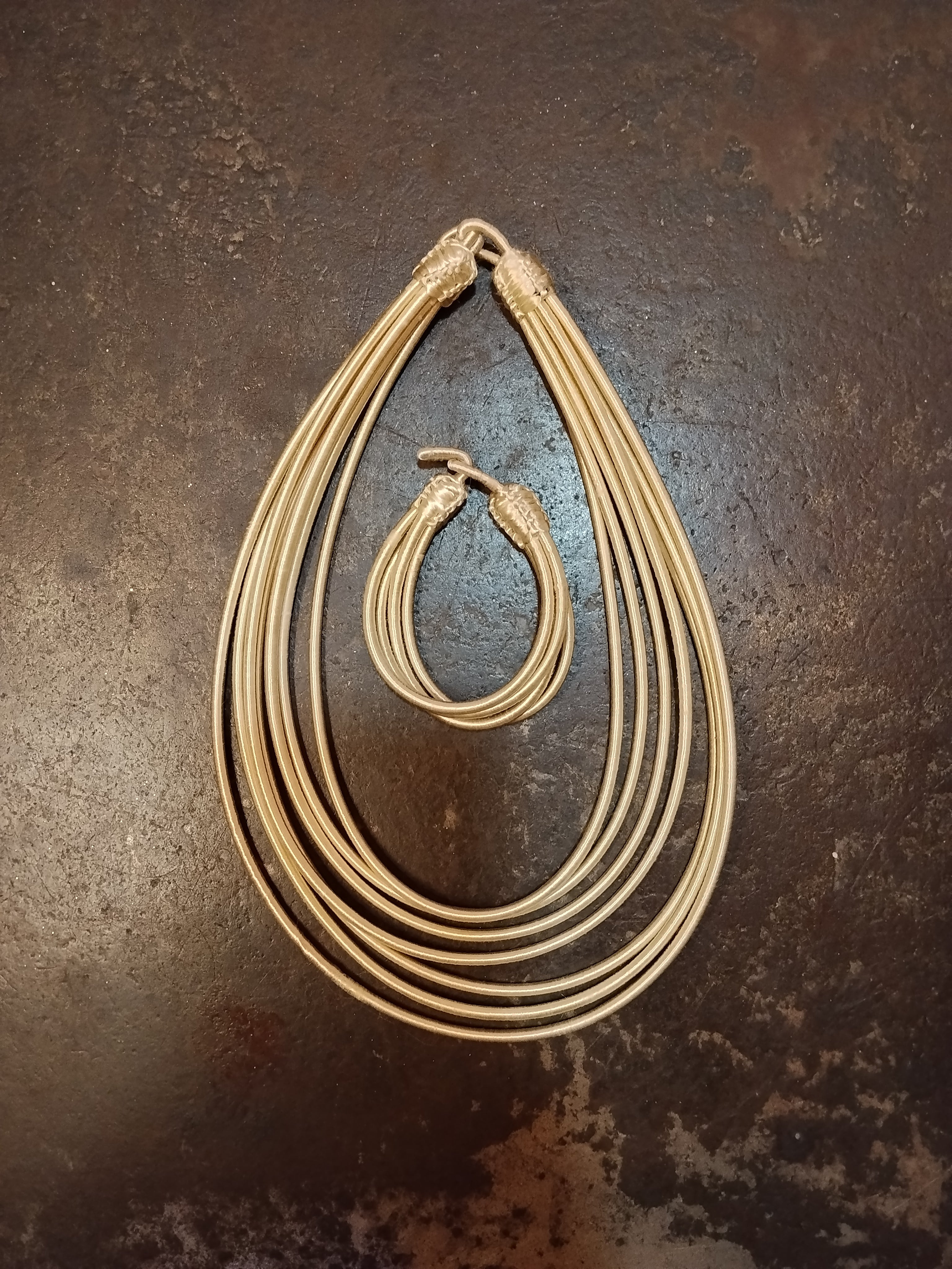 Set girocollo/bracciale Sabra