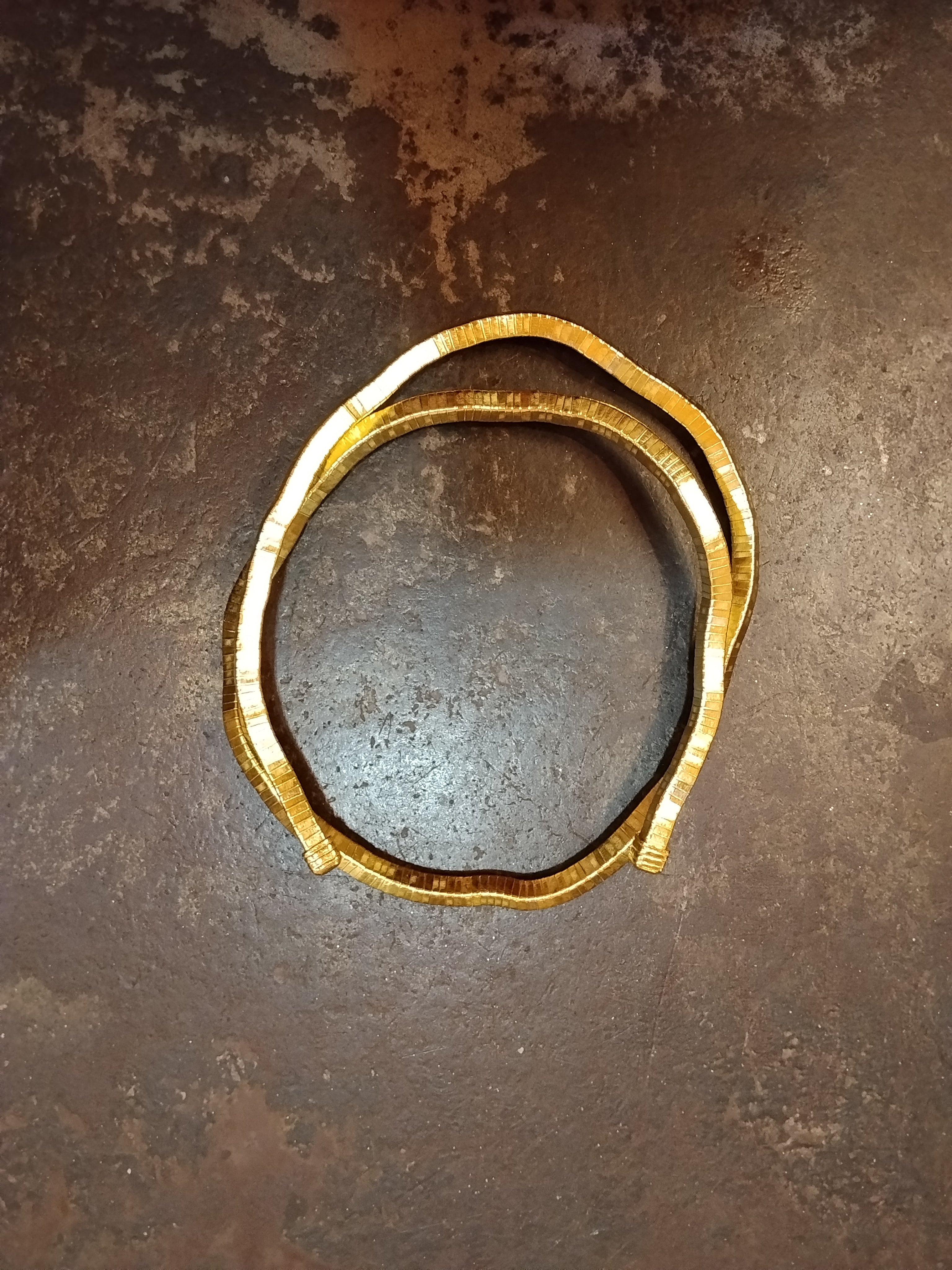 Collana snake quadrato aperta
